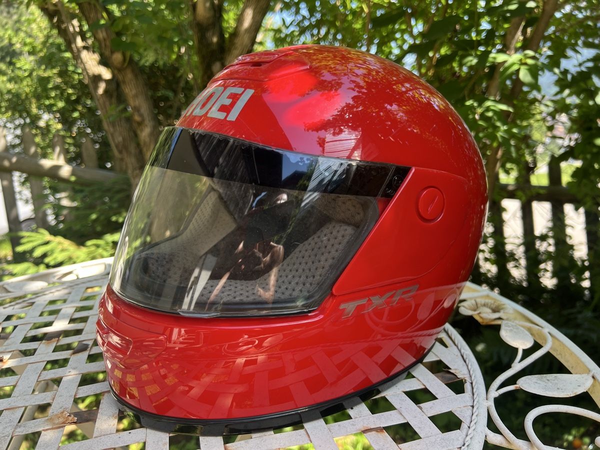 Shoei Caschi & visiere: Helm – Usato da Zweisimmen venduto da Jeko38
