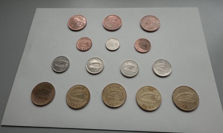 Tutti le monete: Set: 14 Irische Münzen, um 1990 – Usato da Dielsdorf venduto da bonambler 1