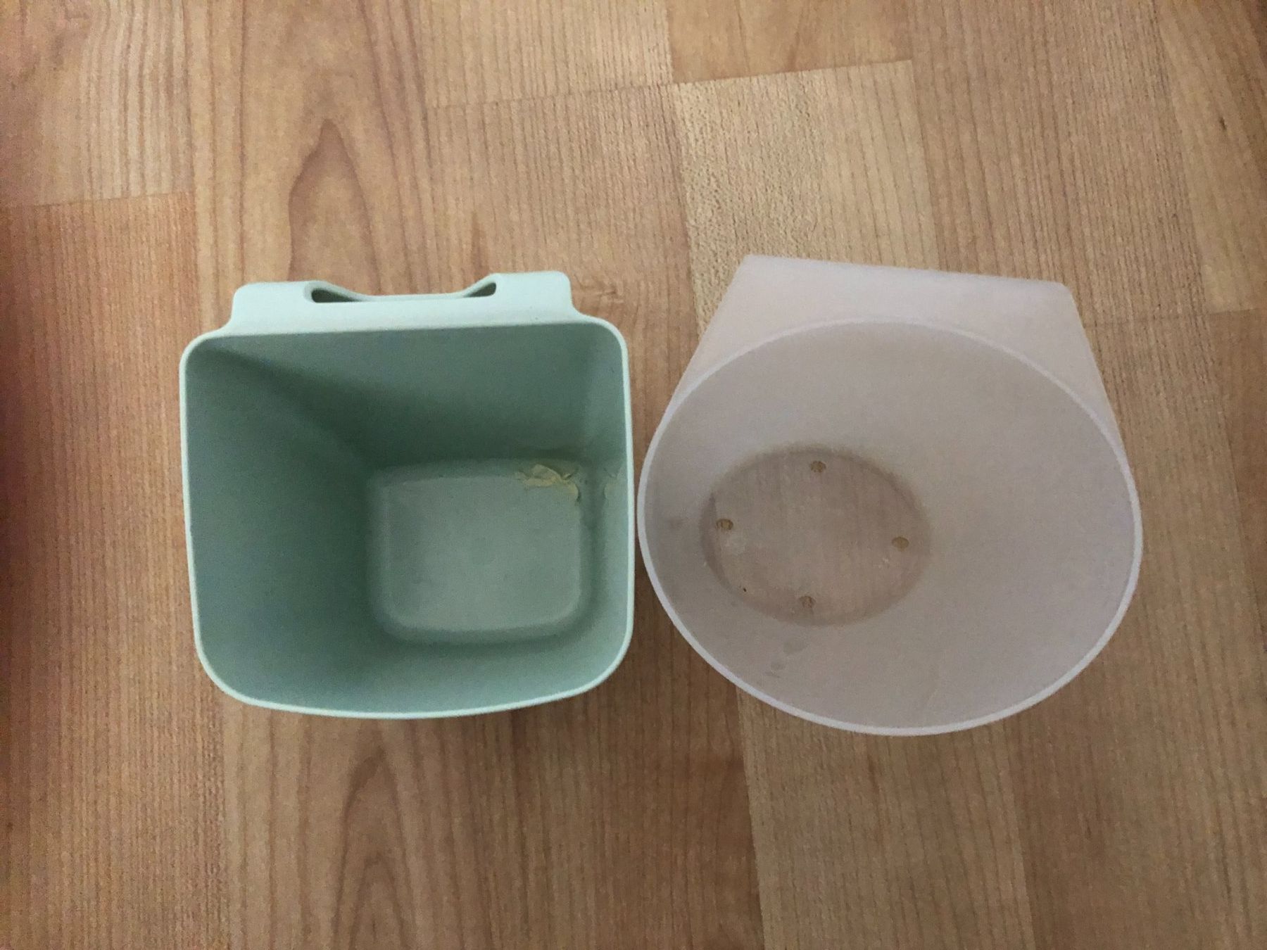Ikea Contenitori & Simili: Ikea Becher/, hellgrün/weiss, – Usato da Arlesheim venduto da OmnIa55 2