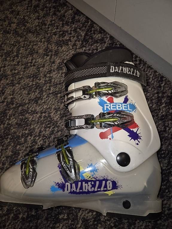 Skis: Ski et chaussures – D'occasion à Botterens par bou_jzr5 4