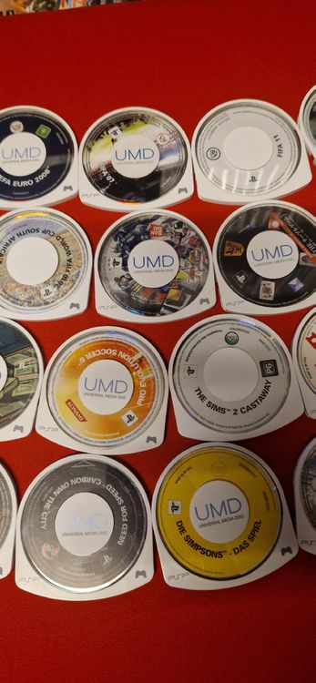 Lot de 22 jeux PSP UMD (D'occasion) à Villars-sur-Glâne pour CHF 35