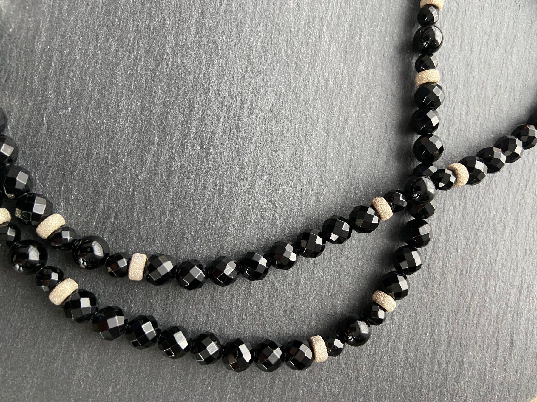 Sonstiger Schmuck: Halskette Onyx – Neu (gemäss Beschreibung) aus Unterkulm von esco 2