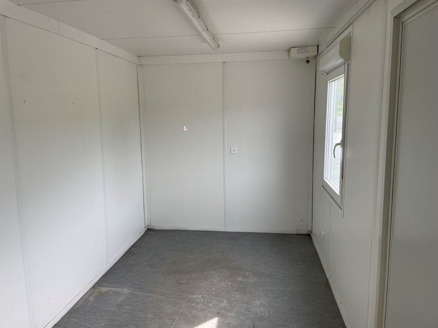 Contenitori edile: Baucontainer, Container, Bürocontainer, Baracke, Baustelle! – Difettoso da Kradolf venduto da BKSAG 7