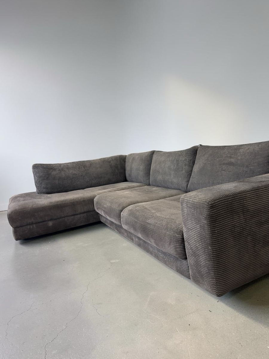 Pfister Divani: Pfister-Ecksofa, dunkelgrauer Cord – Usato da Bachenbülach venduto da Sofalab.swiss 4