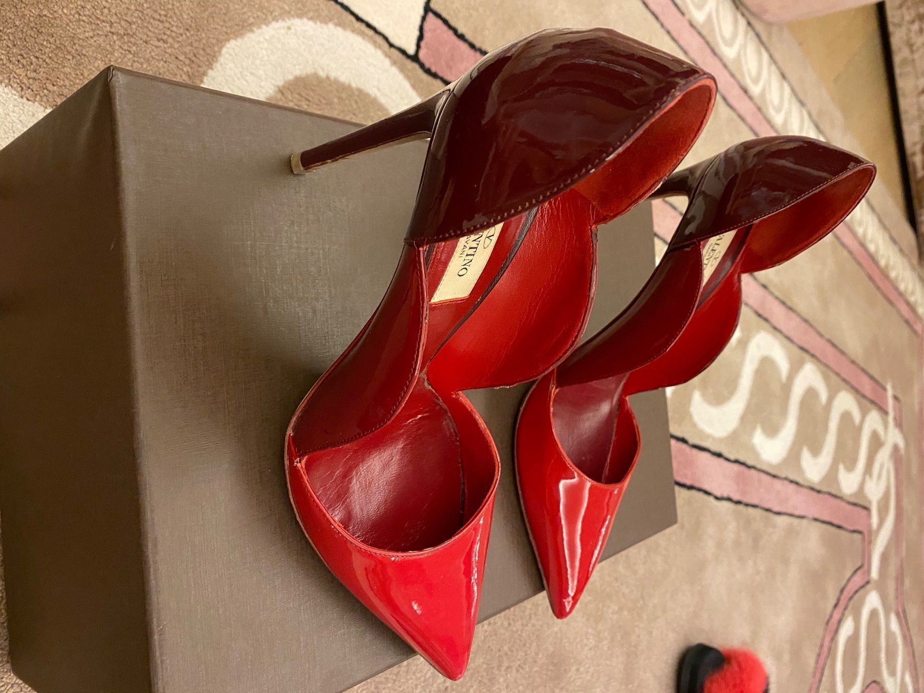 Damenschuhe: Valentino pumps – Gebraucht aus Zollikon von ValeL 2