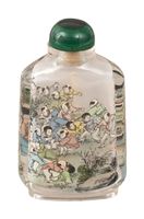 Magnifique Snuff bottle en verre peint à la main signé