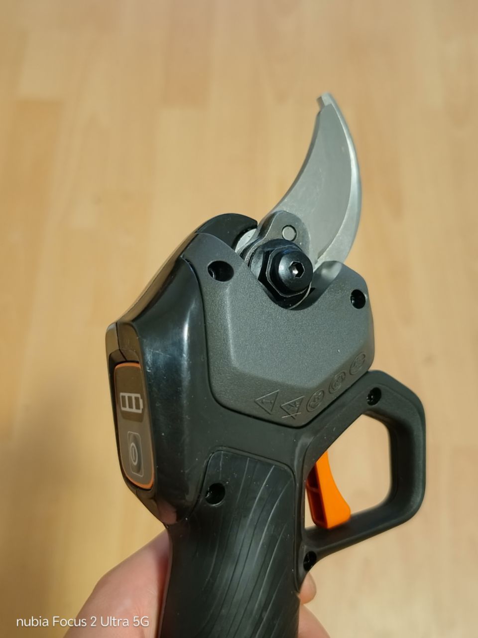 Husqvarna Tous les outils: Power Cutter Tool Husqvarna  – Neuf (Voir description) à wattwil par pel_qh26 2