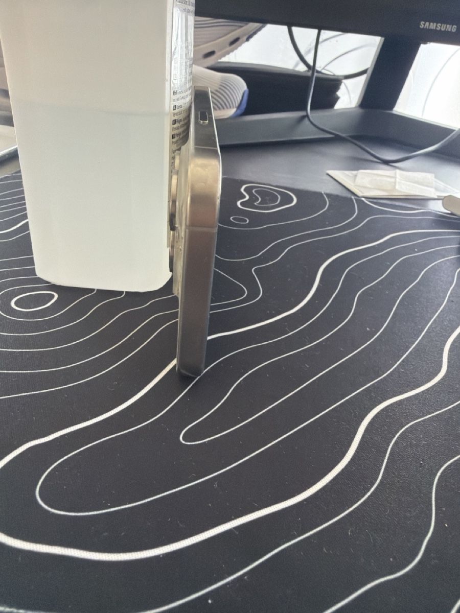 Apple Portables: Iphone 15 pro – Défectueux à Küssnacht am Rigi par Sam_j7cp 4