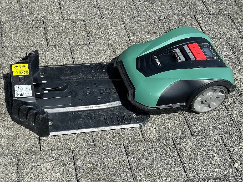 Bosch Tagliaerba: Bosch Indego M+ 700, Rasenroboter – Usato da Benzenschwil venduto da rubachCH 2