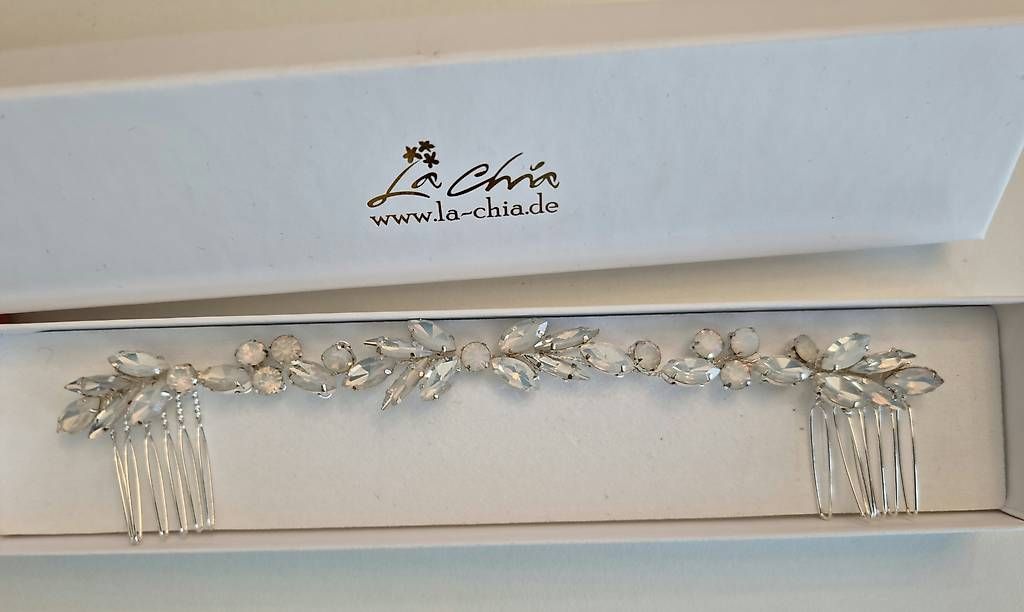 Orecchini pendenti & Orecchini a lobo: La Chia Ohrringe + Haarschmuck "Mia" Set – Nuovo (secondo la descrizione) da Triesenberg venduto da mbli2024