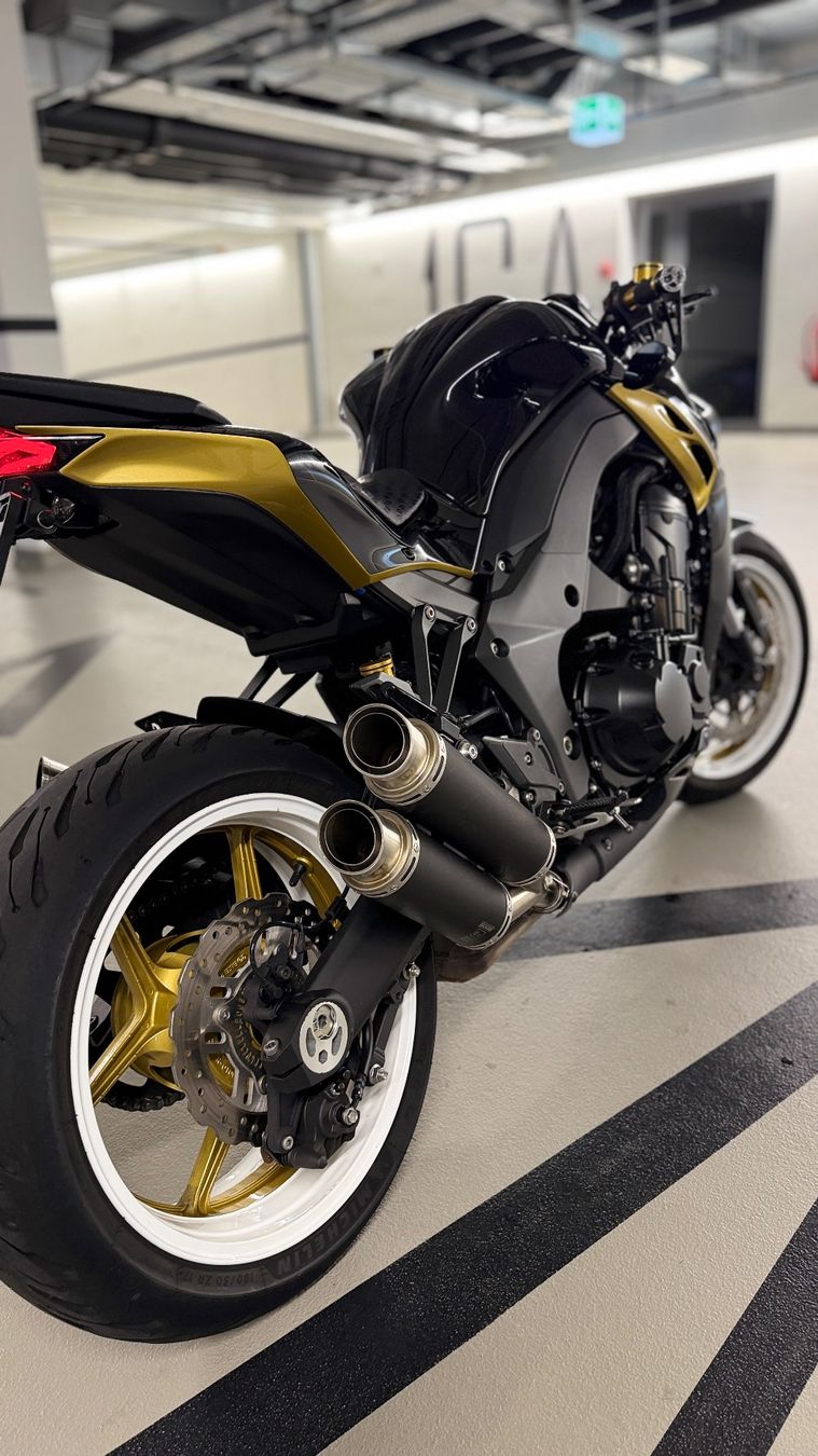 Kawasaki Strasse: Kawasaki Z1000 – Neu (gemäss Beschreibung) aus Burg AG von Rl-2390 5