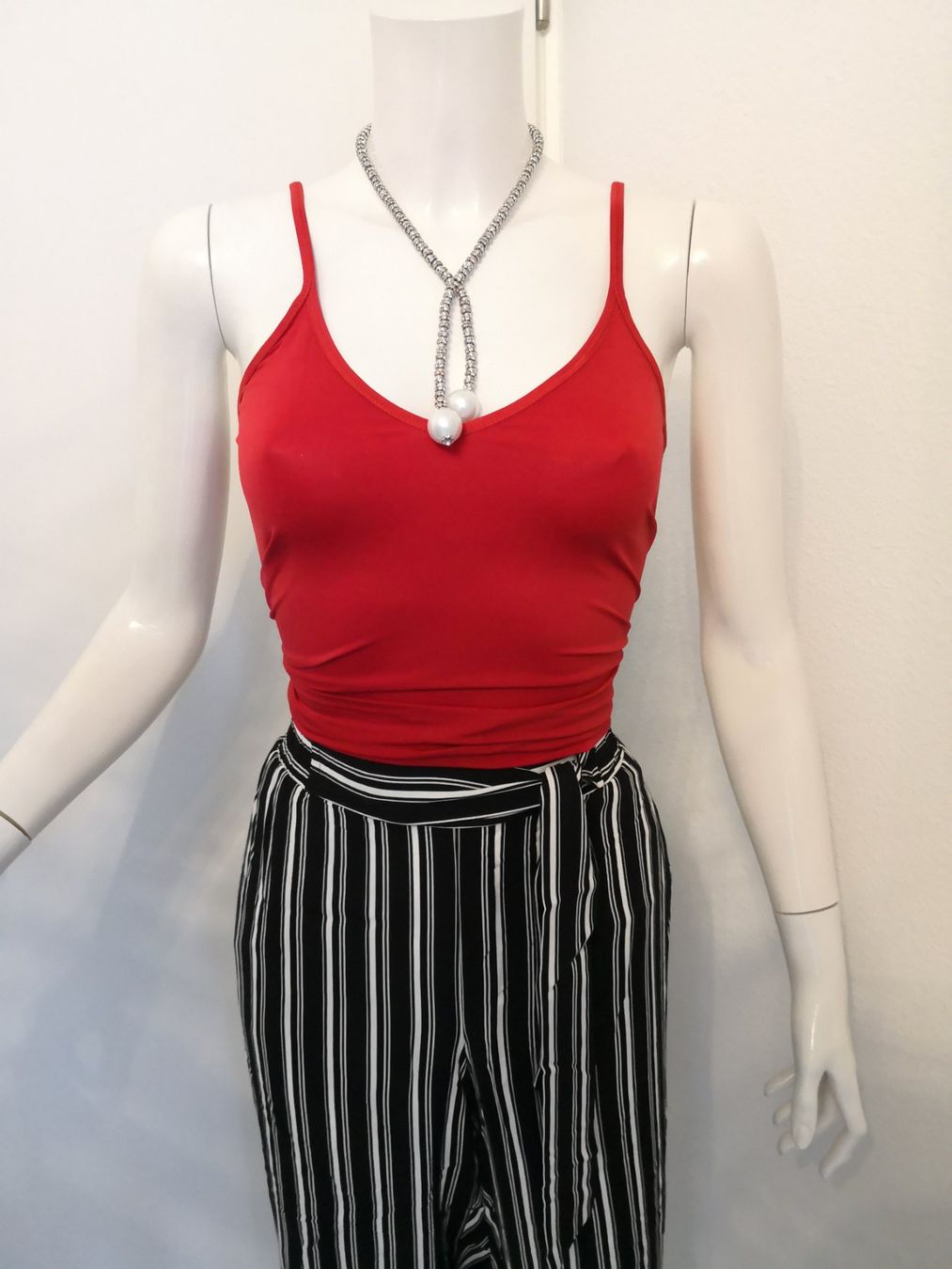 Mango Top: 🤩MANGO TOP ROT – Nuovo (secondo la descrizione) da Olten venduto da Naja-Twins-Twins 4