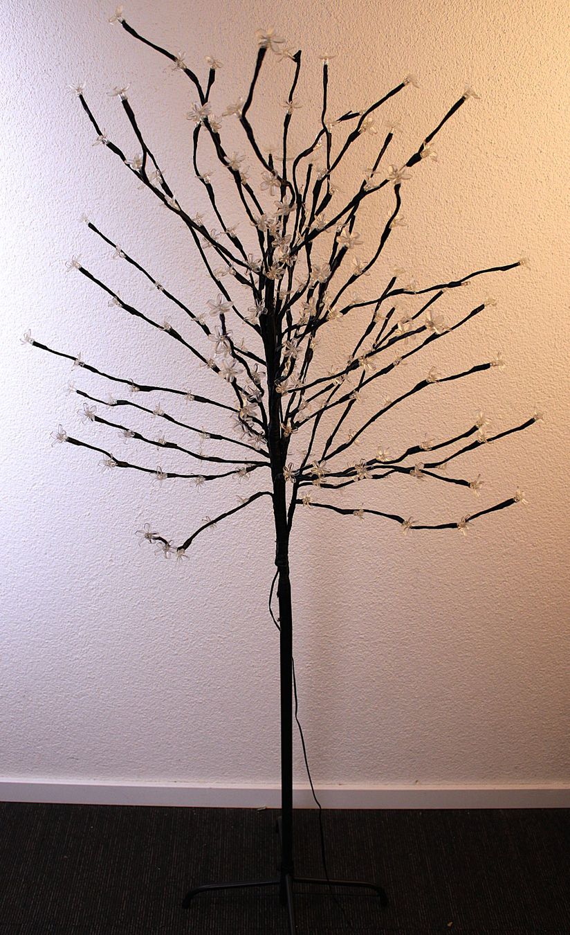 Lampen: LIVARNO LED-Lichterbaum 150cm – Gebraucht aus Volketswil von brockipfannenstil 6