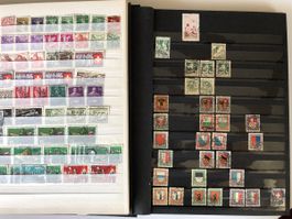 2 Briefmarkenalben ab Vorläufer PRO JUVENTUTE