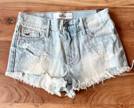 Jeans Shorts Hollister Gr. 36 NEW