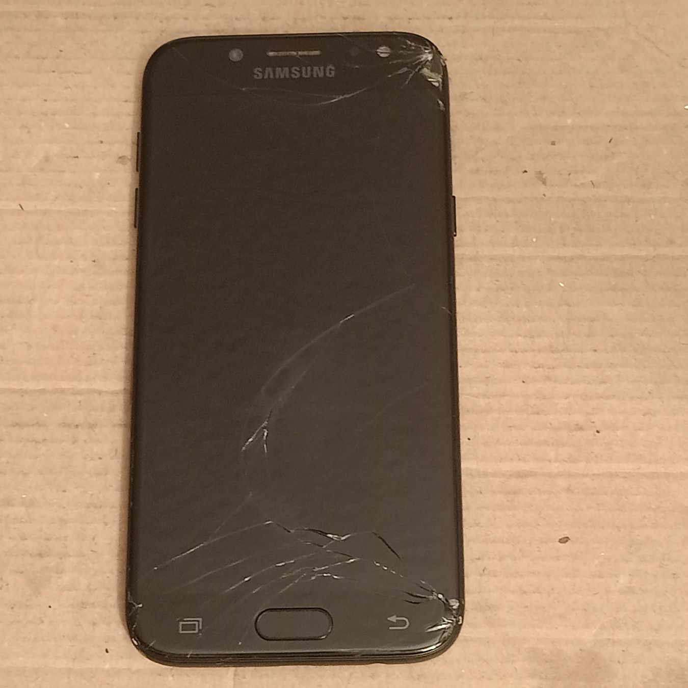 Samsung Telefoni cellulari / Smartphones: Android Handy:Samsung Galaxy SM-J530F/DS Touchscreen defekt – Difettoso da Winterthur venduto da Opusco