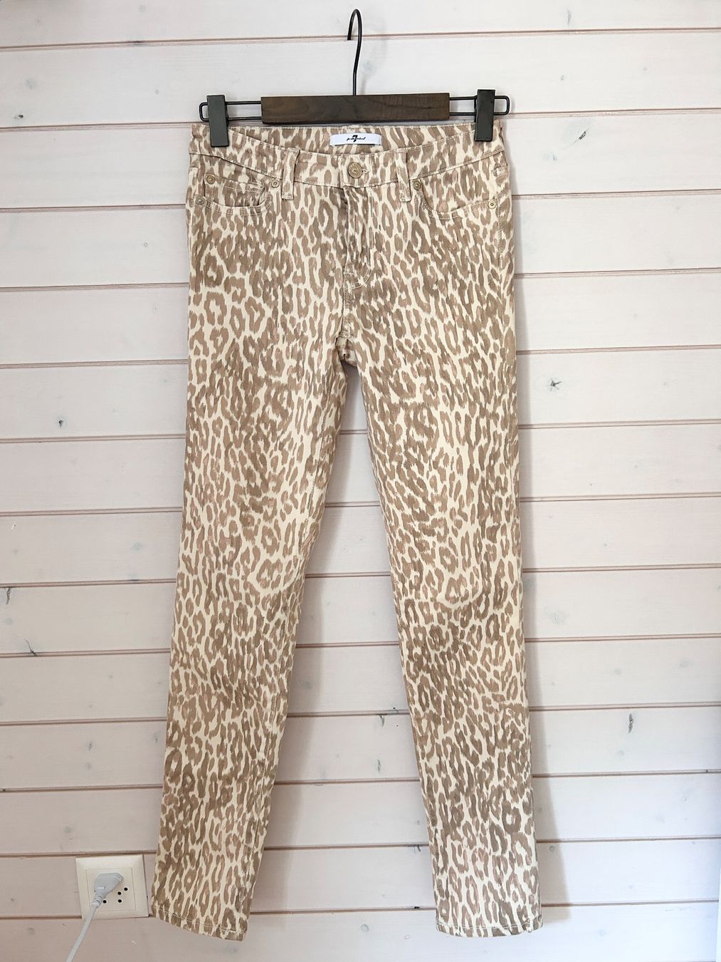 Mankind Jeans: 7 for all mankind Pyper Leo Jeans - W28 – Usato da Illnau venduto da Monkky 1