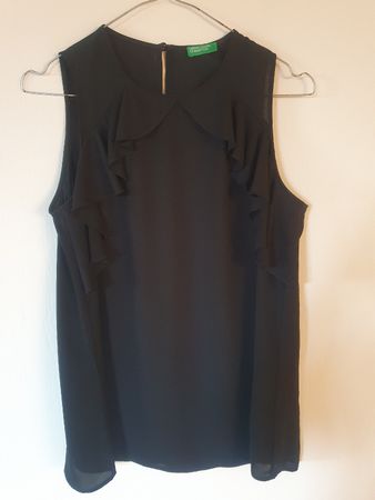 Benetton Top, schwarz, Gr. S, Sommer, neuwertig!