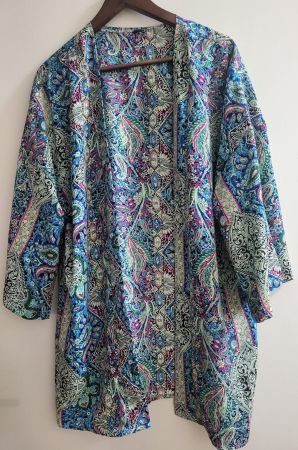 Sommer Kimono,  Blaues Paisley Muster