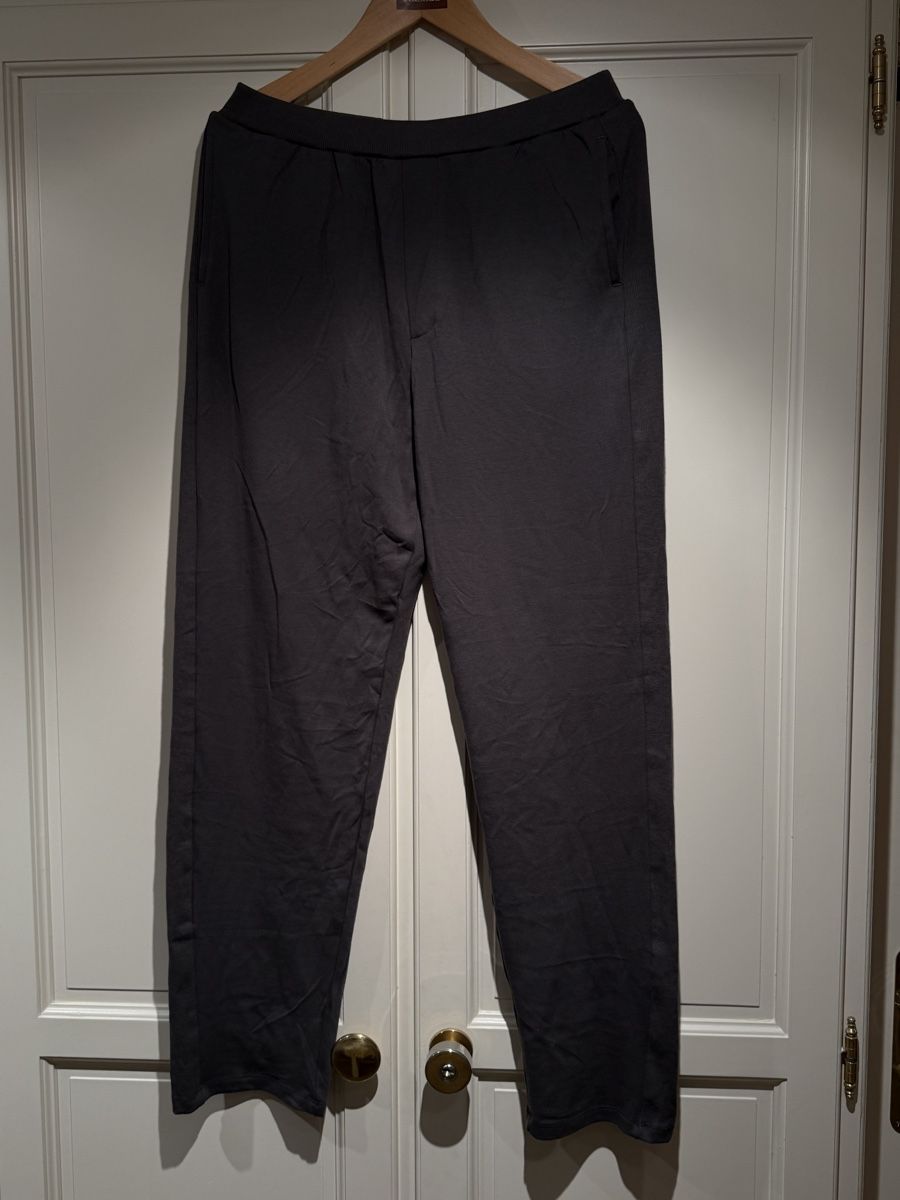 Pyjamas: Lufthansa First Class 100 Years Pyjama Gr. M NEU – Neuf avec emballage d'origine à Bottmingen par mat_77yv 6