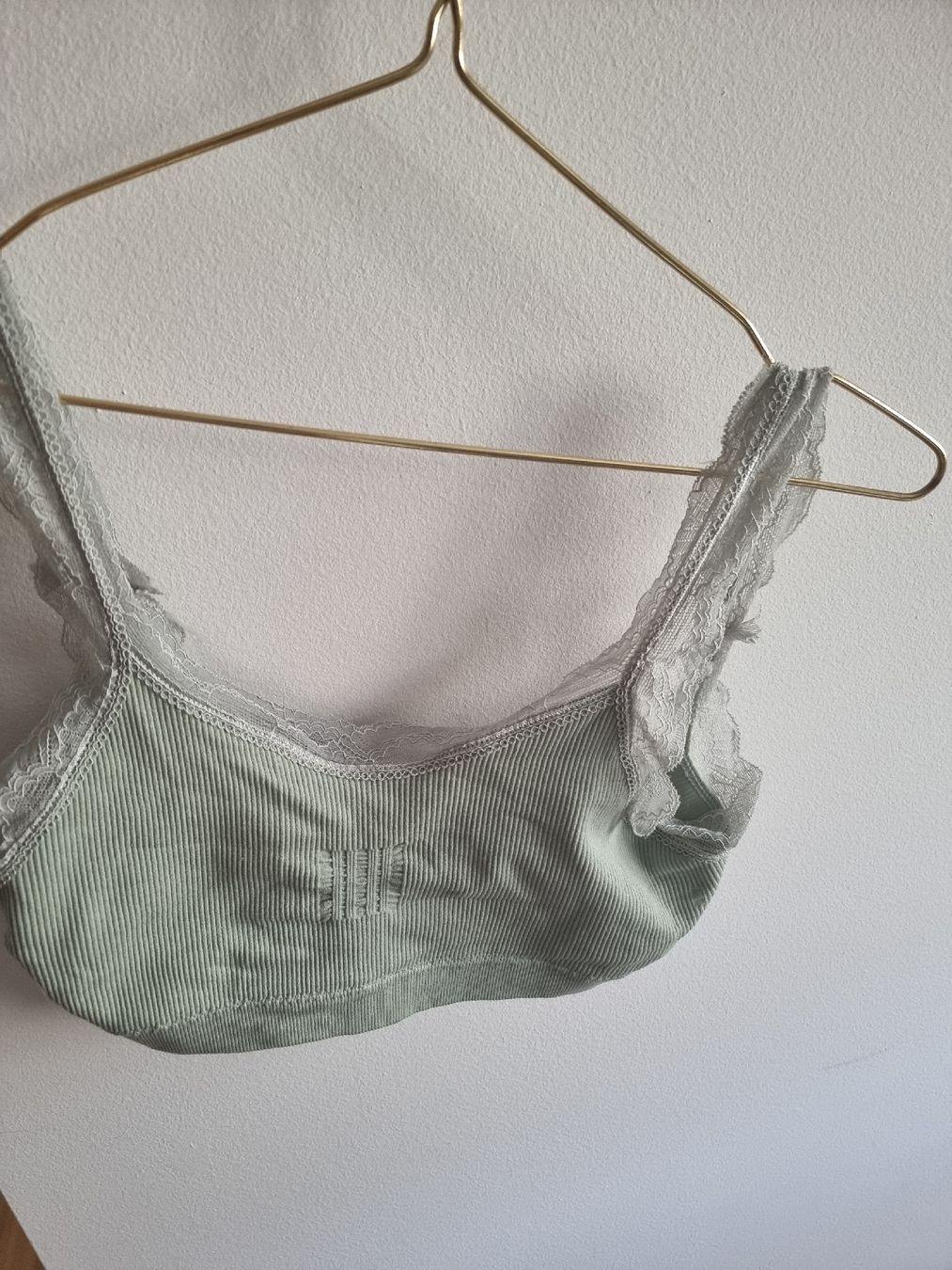 Top: Sport Bh gr. S – Usato da Altstätten SG venduto da melii._.98