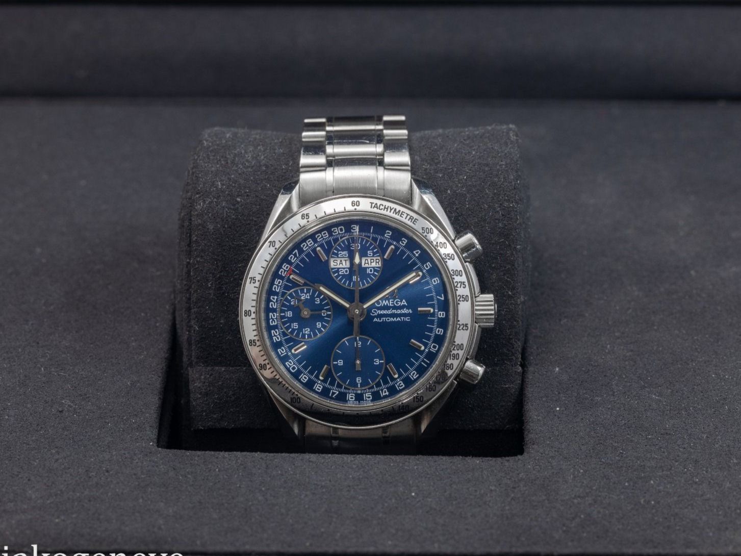 Omega Uhren: Omega Speedmaster triple date calendar full set – Gebraucht aus Genève von Hiakoo