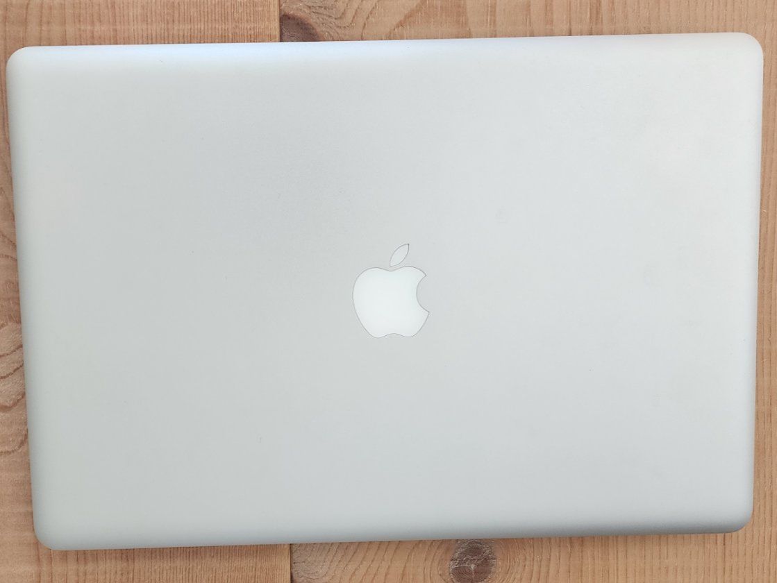 Apple Notebook: MacBook Pro 15 Zoll, anfangs 2011 – Usato da Appenzell Meistersrüte venduto da Brendianer 1