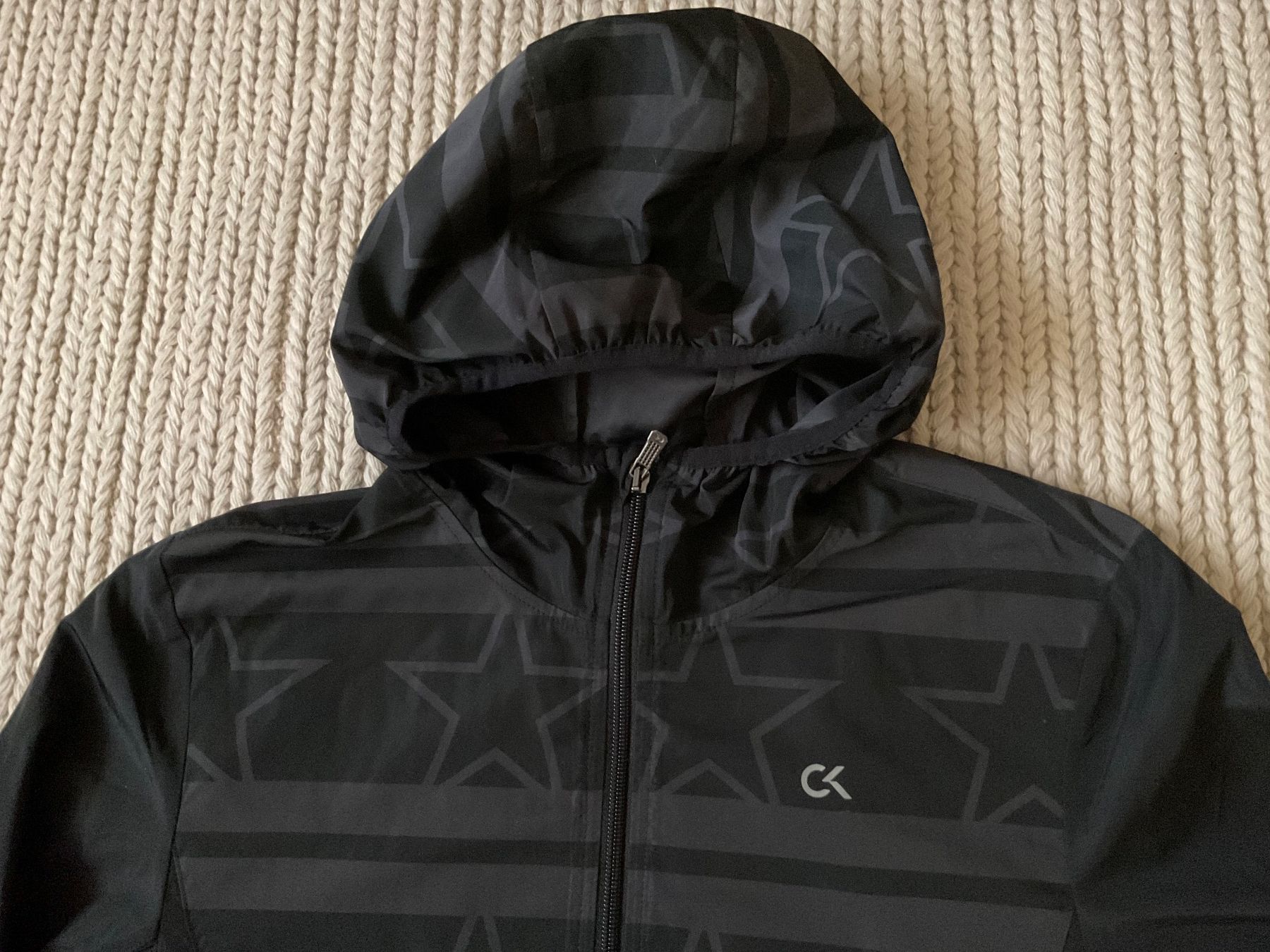 Calvin Klein Jacken: Calvin Klein Performance tolle Jacke Gr.L & neuwertig – Neu (gemäss Beschreibung) aus Weiningen ZH von moon-55 2
