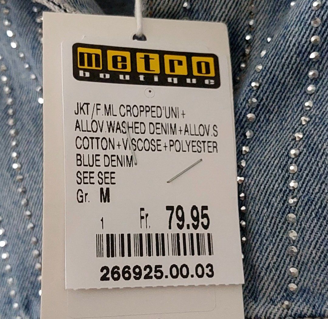 Giacche: Jeansjacke mit Glitzersteinchen, Neu! – Nuovo (secondo la descrizione) da Aarau Rohr venduto da meeruisland 2