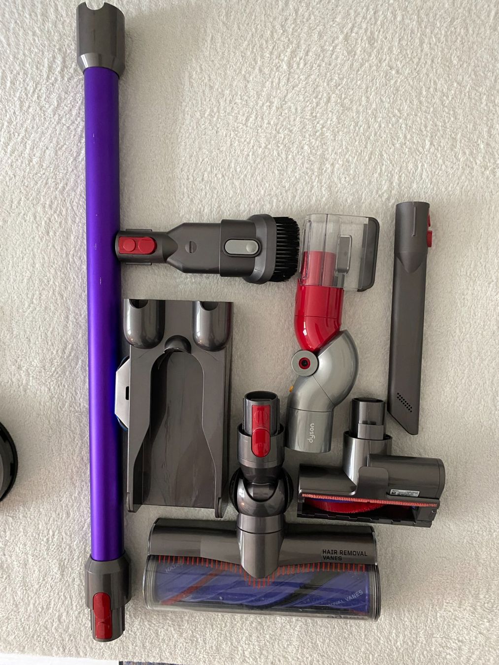Dyson Aspirateurs & Accessoires: Dyson V11 Extra – D'occasion à Emmetten par 2006brunoh 1
