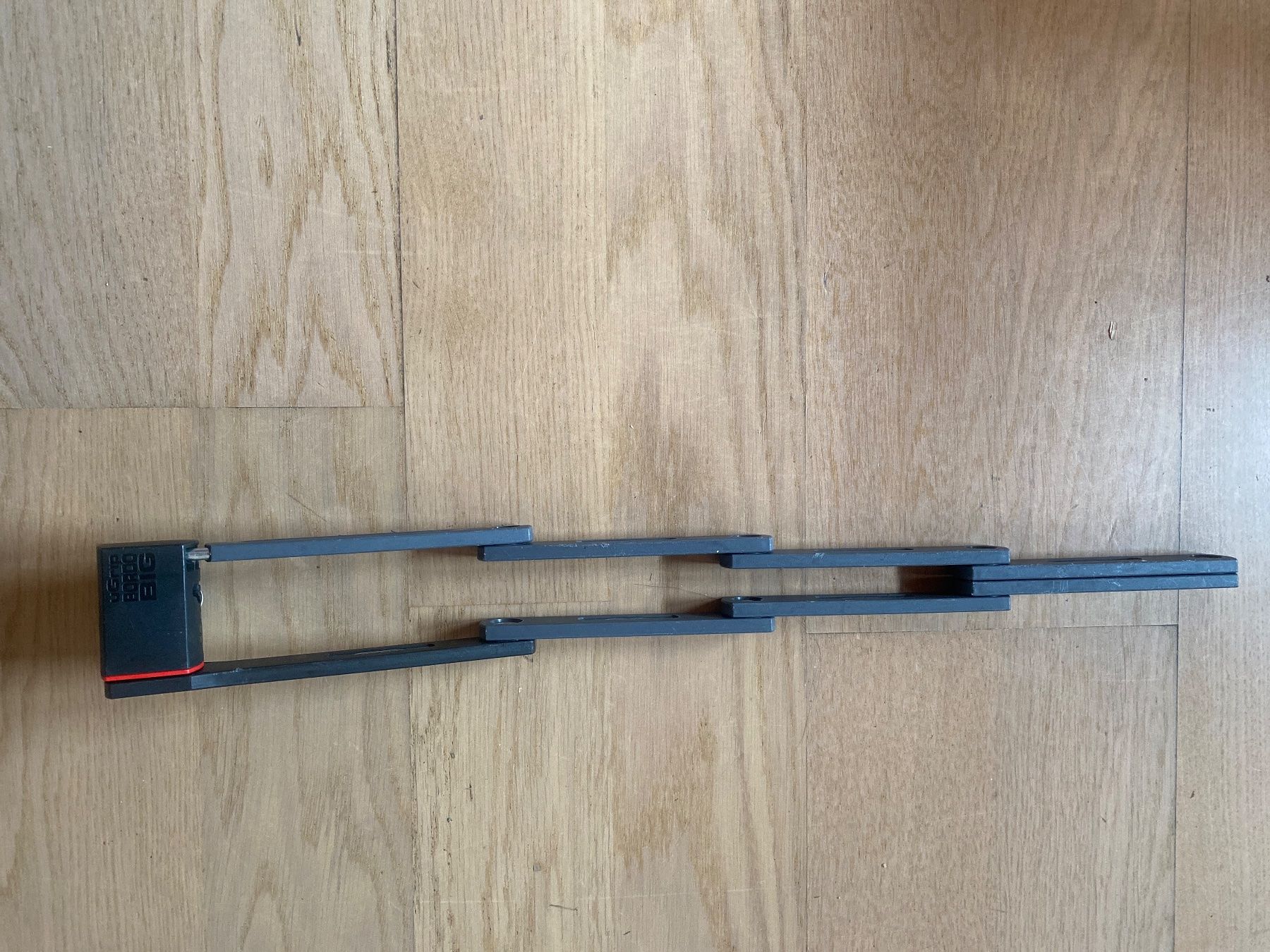 Abus Cadenas: Cadenas pliants métallique ABUS – D'occasion à St-Légier-Chiésaz par phu_l9t9 3