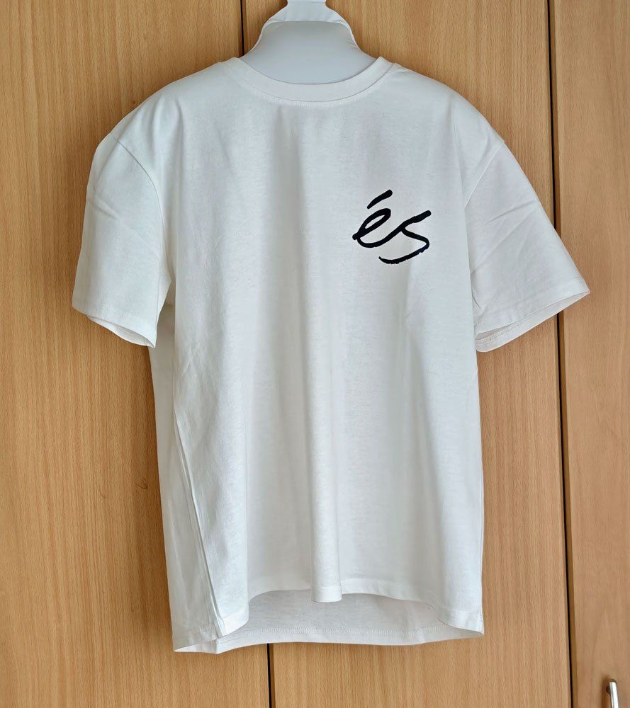 T-shirt: éS T-Shirt Gr. M – Nuovo (secondo la descrizione) da St.Gallen venduto da Pheban