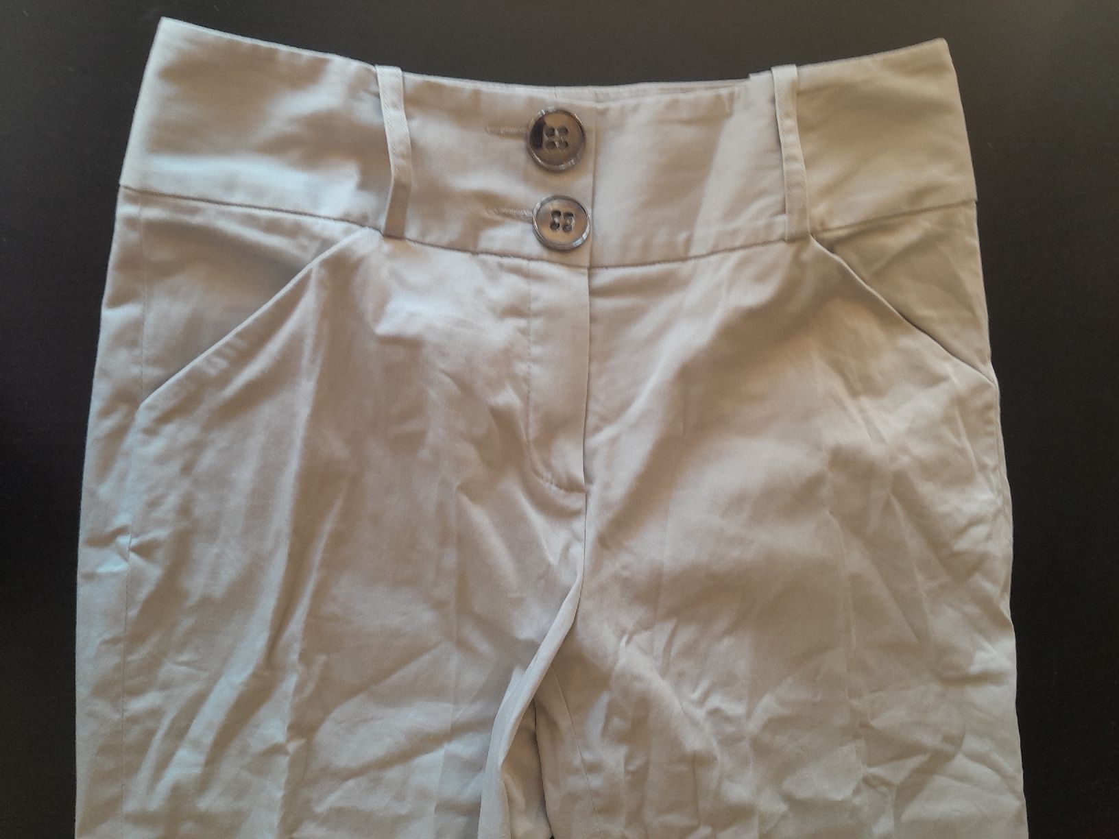 Caroll Pantaloni: Pantalon Caroll taille 38 vert amande – Usato da Genève venduto da ang_fd8z