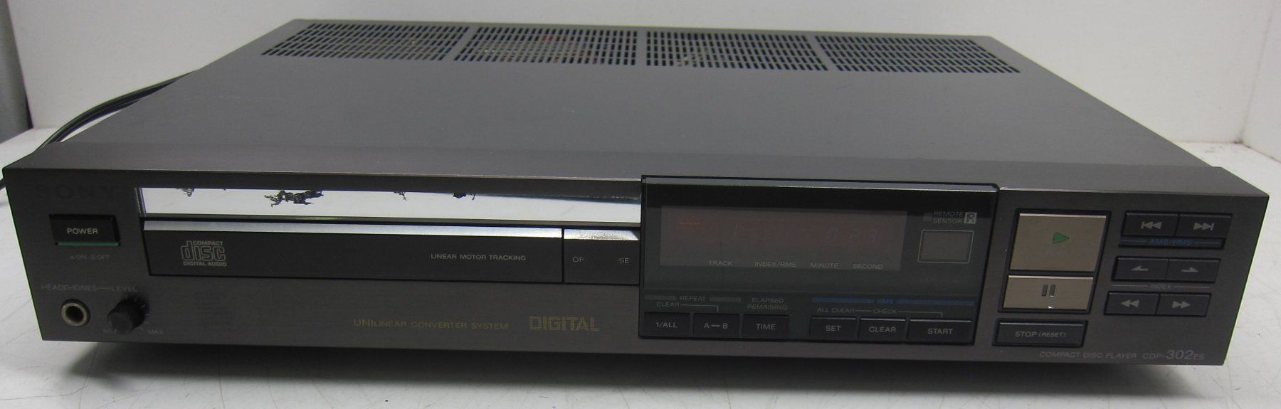 CD: Sony CDP 302 ES High End CD Player audiophile – Usato da Männedorf venduto da livesteam 3