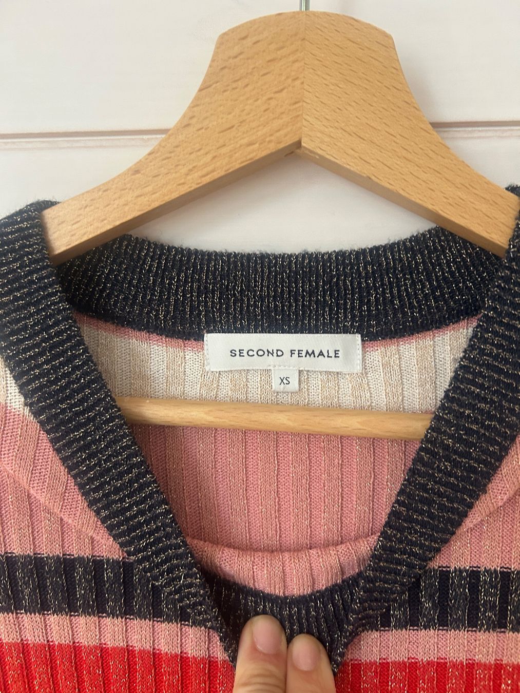 Pullover & Sweatshirts: Second Female Pullover - Gr. XS – Gebraucht aus Illnau von Monkky 3