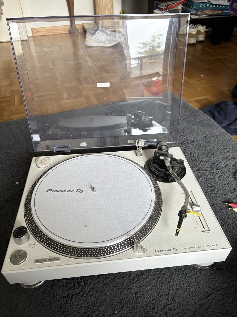 Plattenspieler: turntable – Gebraucht aus Winterthur von bri_72zn
