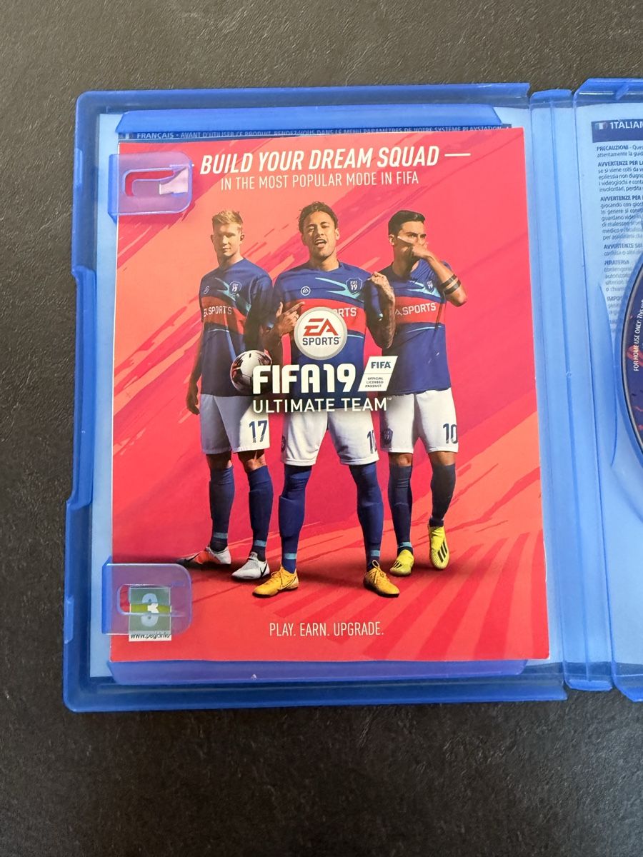 Giochi: Jeu PS4 FIFA 19 bon état – Usato da Moutier venduto da Mrbond125 3