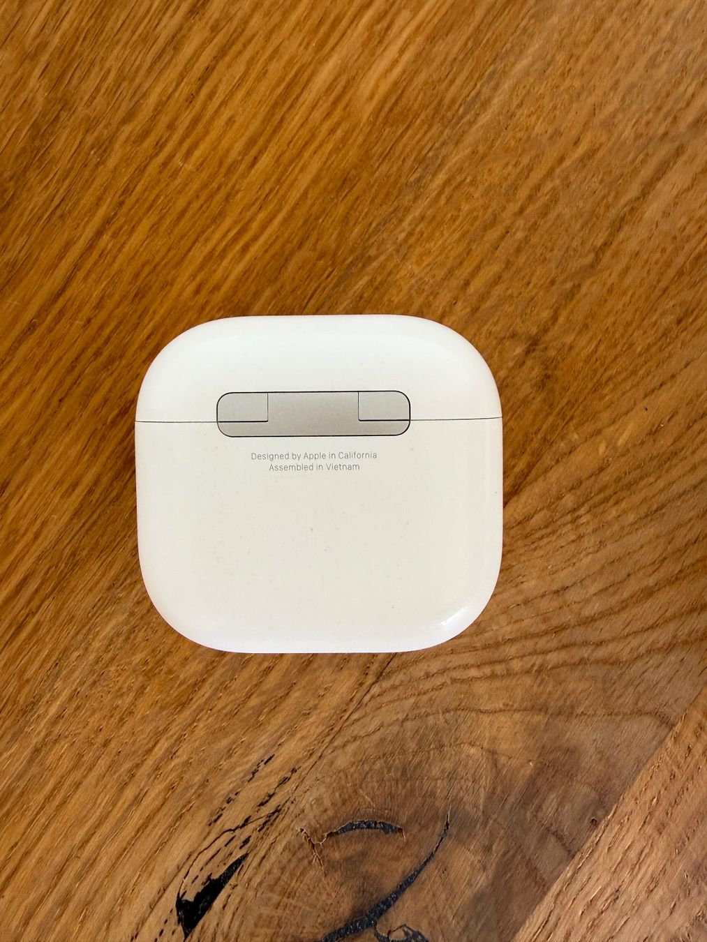 Apple Cuffie: APPLE AirPods 4 Charging Case ANC – Usato da Lausanne venduto da Nine1982 5