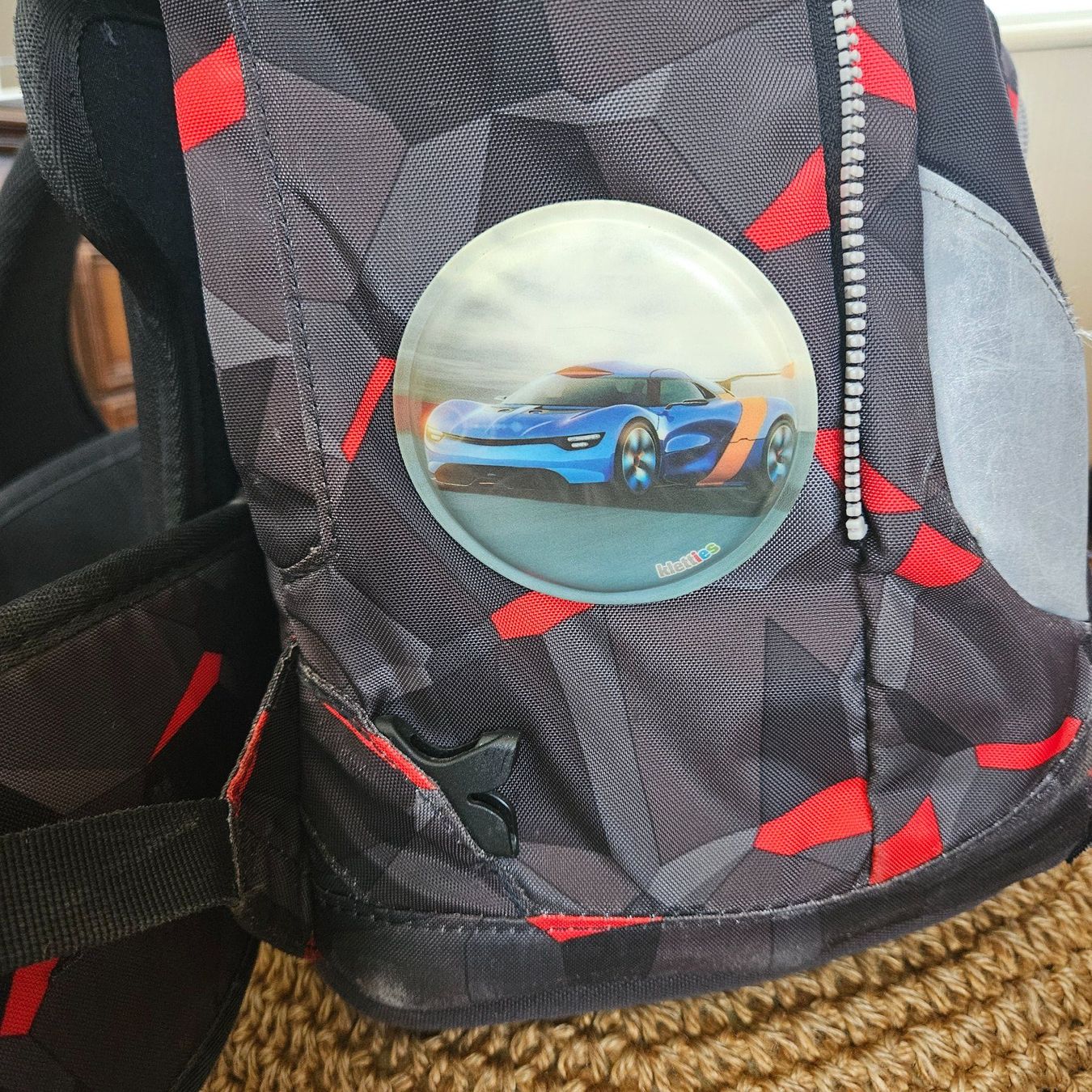 Ergobag Borse & Zaini: Ergobag Schulrucksack mit zusätzlichen Space Kletties – Usato da Hergiswil NW venduto da Roli68 1