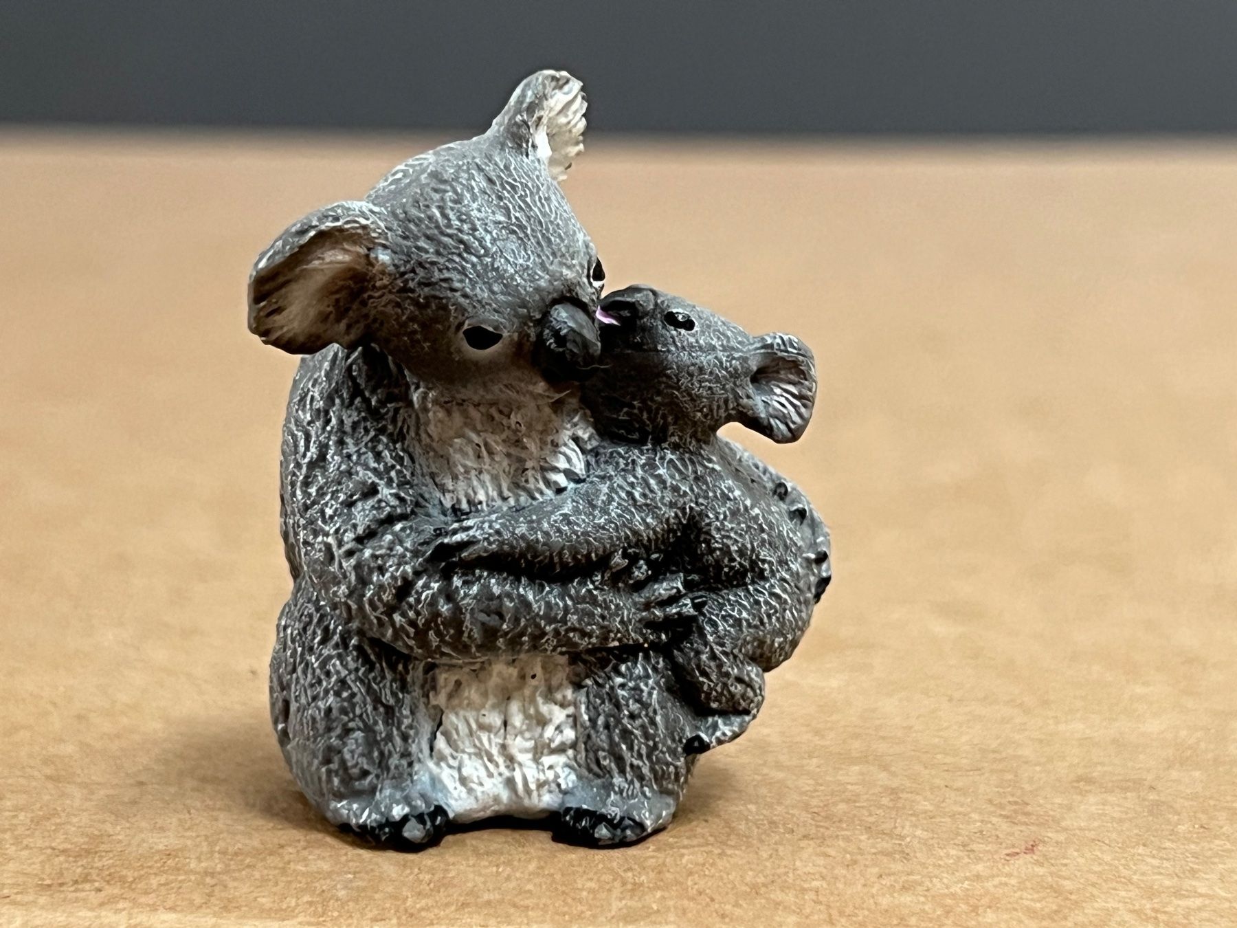 Schleich Statuette: Schleich 14677 Koalabärin mit Jungem Koala – Usato da Ennetbaden venduto da mapa05