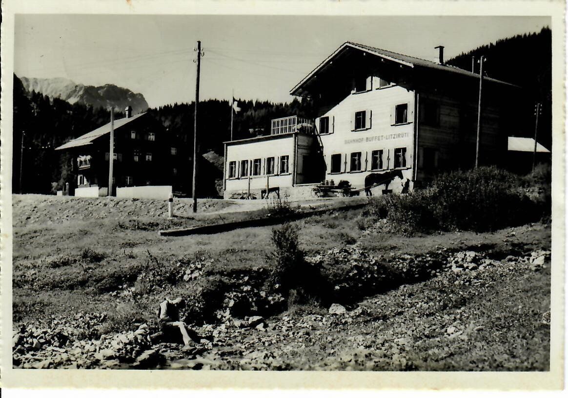 Cartoline postali: Litzi - Rüti Bahnhof Buffet  1946 – Usato da Hochdorf venduto da Ziegel-16