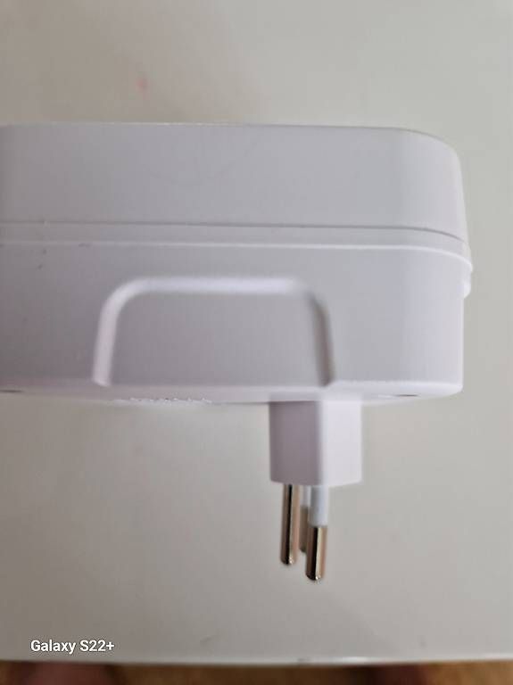 Stecker: Kompakte 7 in 1Steckdose mit dieverse Anschlusse – Gebraucht aus Flawil von Adem114 2