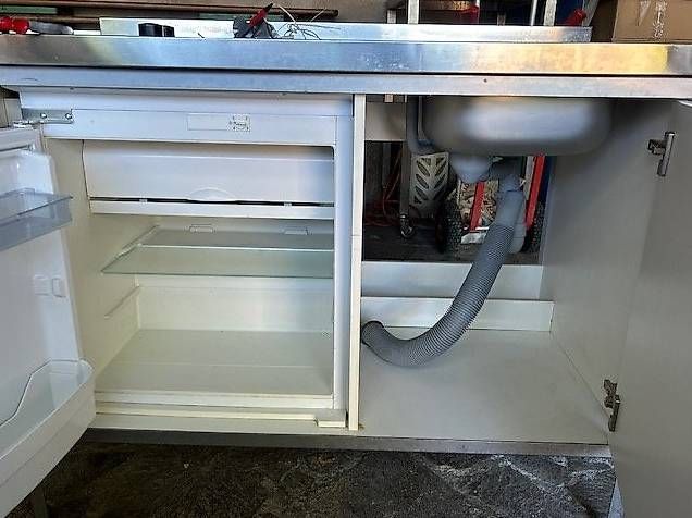 Cucine complete: Mobile Cucina combinata con frigo e lavello – Usato da Seseglio venduto da lat_h2q2 1