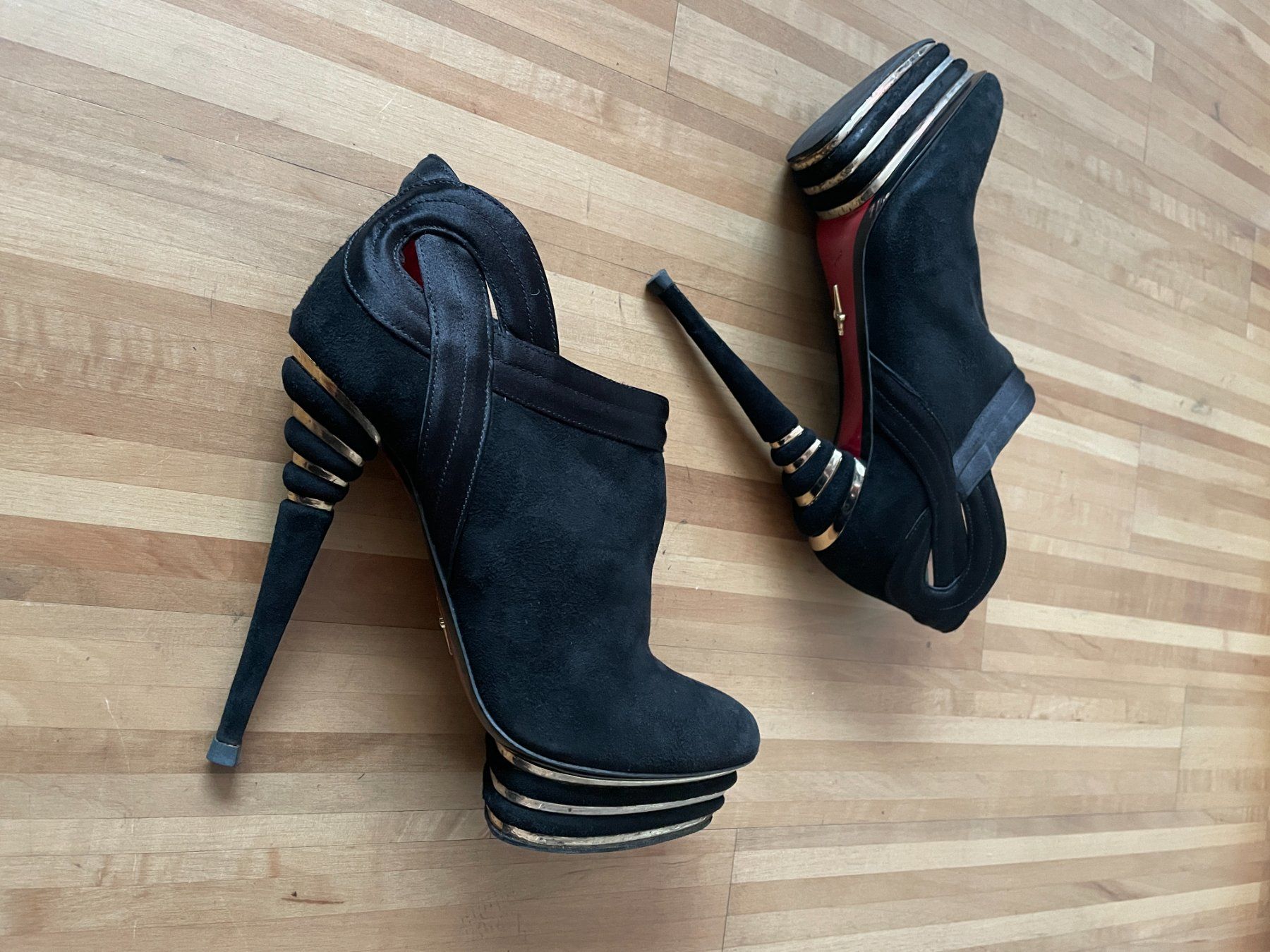 Damenschuhe: Cesare Paciotti Vintage Heels – Gebraucht aus Zürich von nao_6f5t