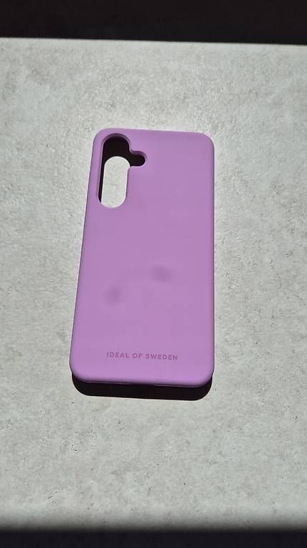 Cover & Protezioni schermo: Samsung S24 Hülle (Neu) – Usato da Wichtrach venduto da karinhunzinger 1