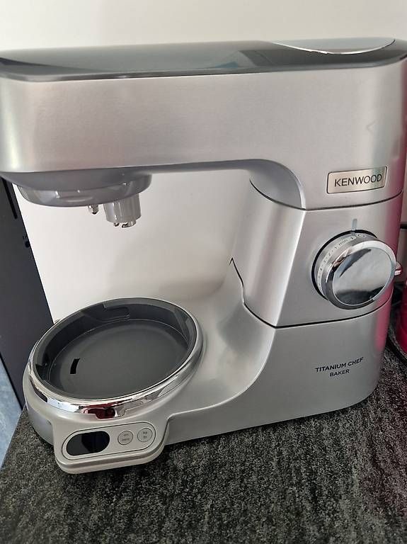 Elettrodomestici da cucina: Neue Küchenmaschine – Usato da Netstal venduto da sh_ae