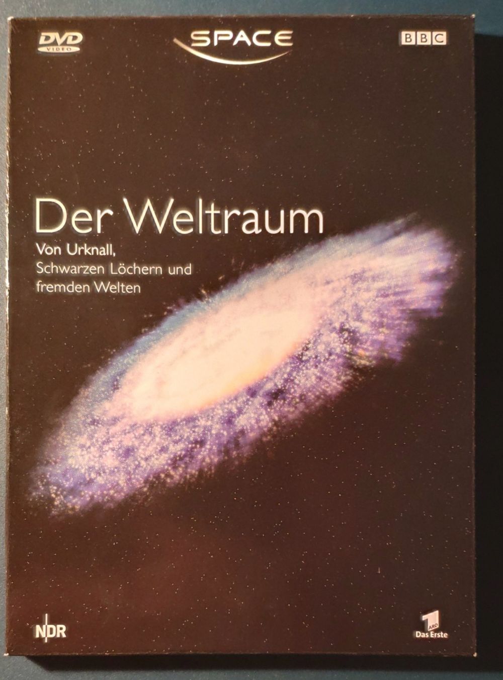 Alle DVDs: 4 DVD Space: Weltraum / Space Station / Delta / Sonnensystem – Gebraucht aus Volketswil von Spacepanda 1