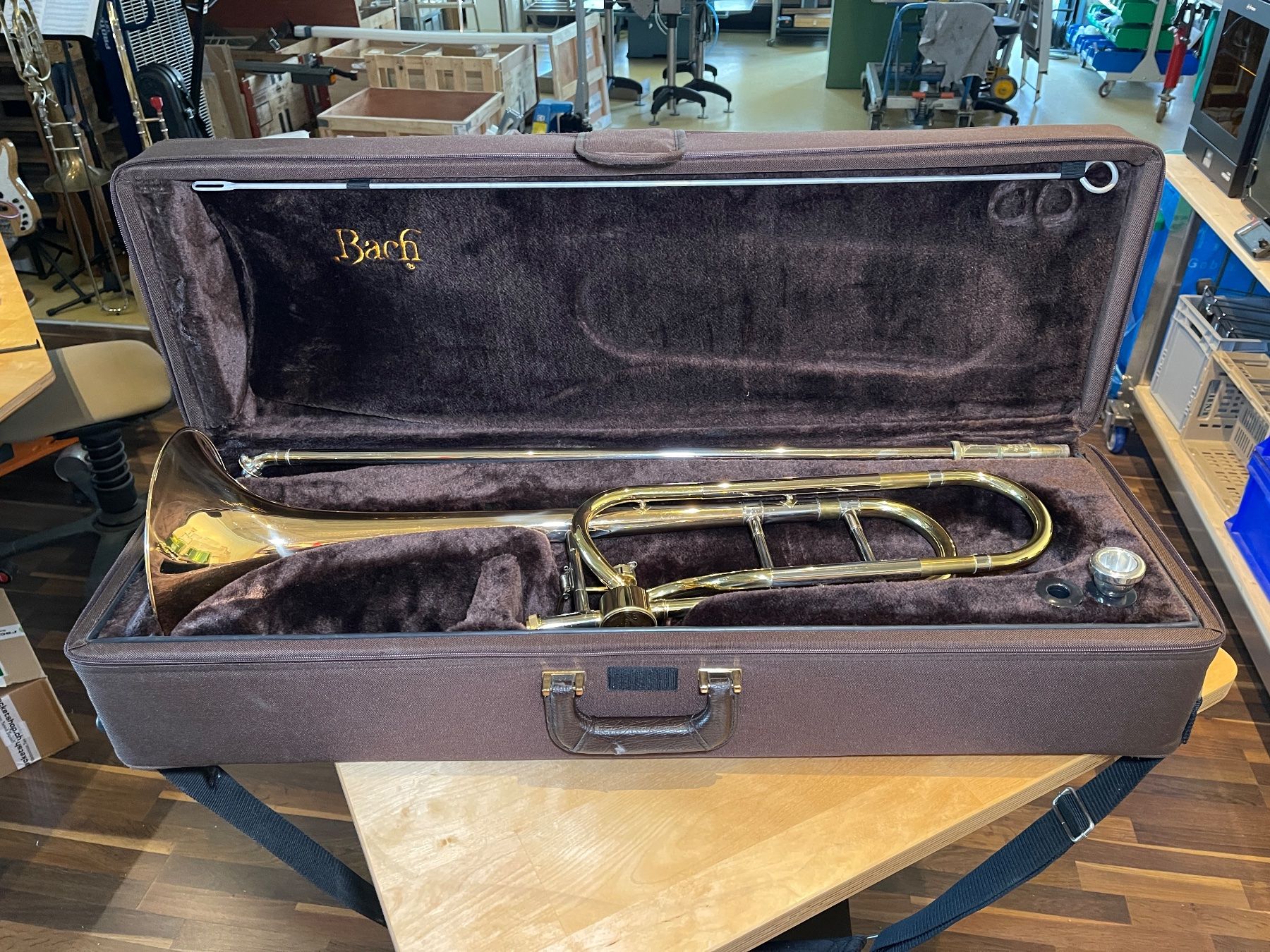 Strumenti musicali: Posaune Bach Stradivarius 42 AG mit Hagmann Quartventil – Usato da Egg b. Zürich venduto da famco7278 7