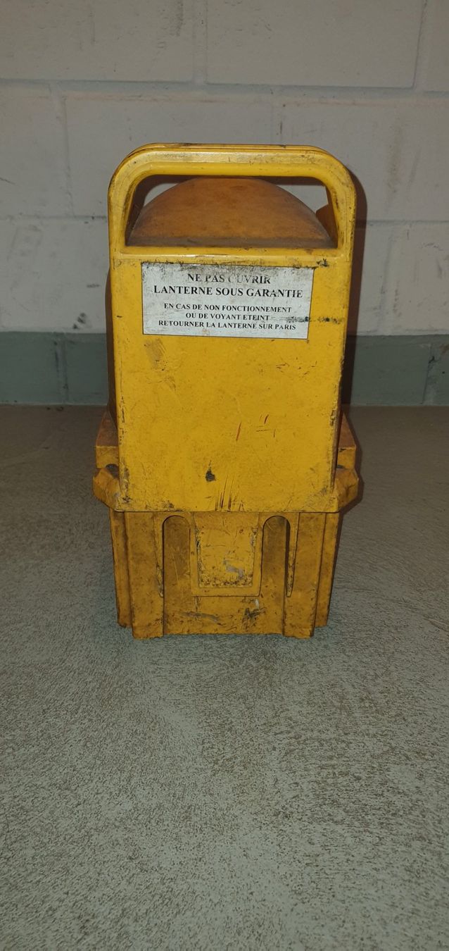 Lampade: SNCF Zugschlusslampe/-leuchte – Usato da Sisseln AG venduto da murmi83 2