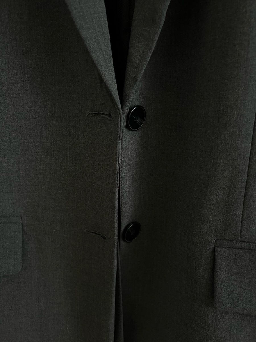 Zara Completi & Tailleur: Zara Blazer, dunkelgrau, oversized – Usato da Luzern venduto da Soeuv 1